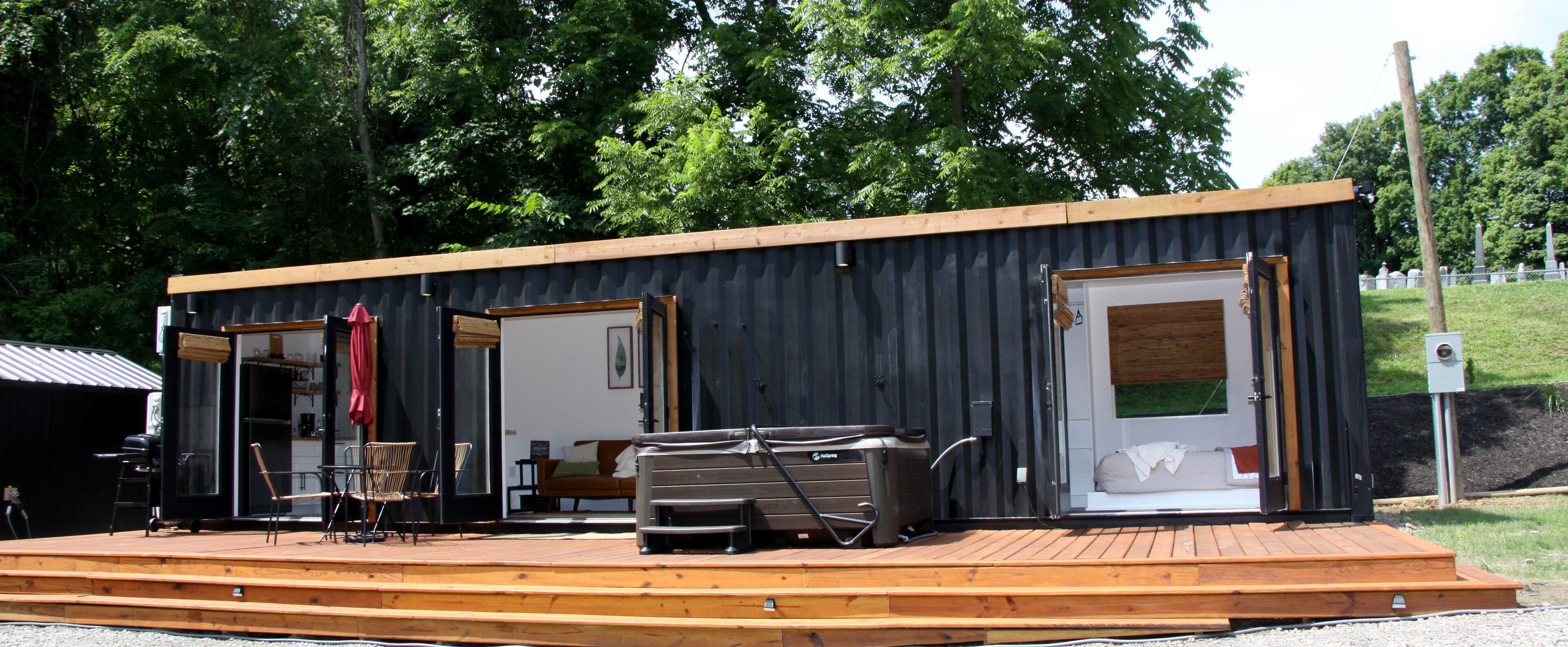 Inside Shipping Container Homes | Creative Interiors Ideas, image size:1394x575