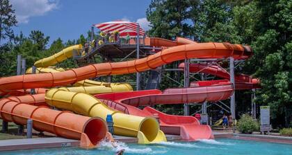 Goose Creek Cutie 4 bedrooms- downtown,beaches, Summerville, naval