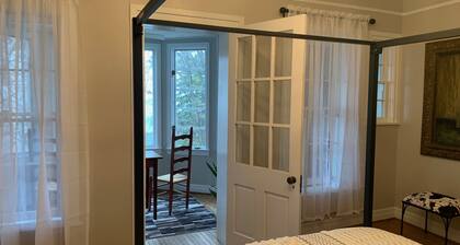 Beautiful S. Main St. Historic Row House