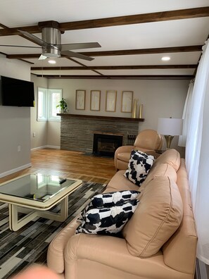 Älytelevisio, takka