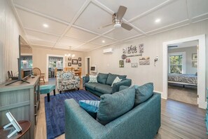 Smart TV, fireplace, DVD player