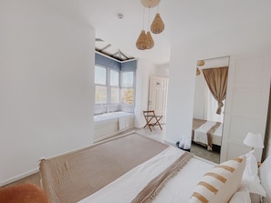 Senior Double Room | 1 bedroom, free WiFi, bed sheets