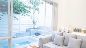 Villa with Private Pool | Alberca privada