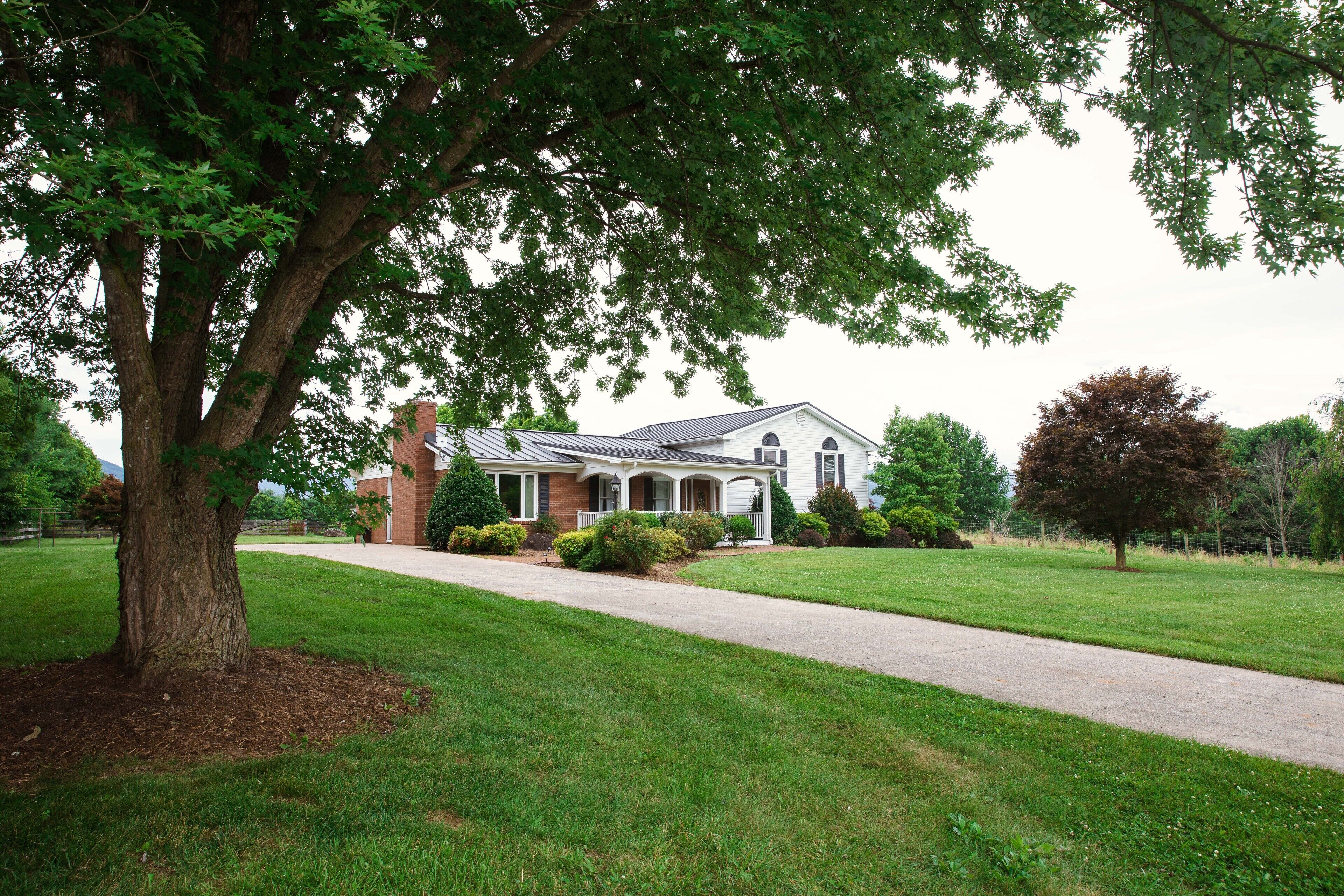 Shenandoah Vacation Home on the River