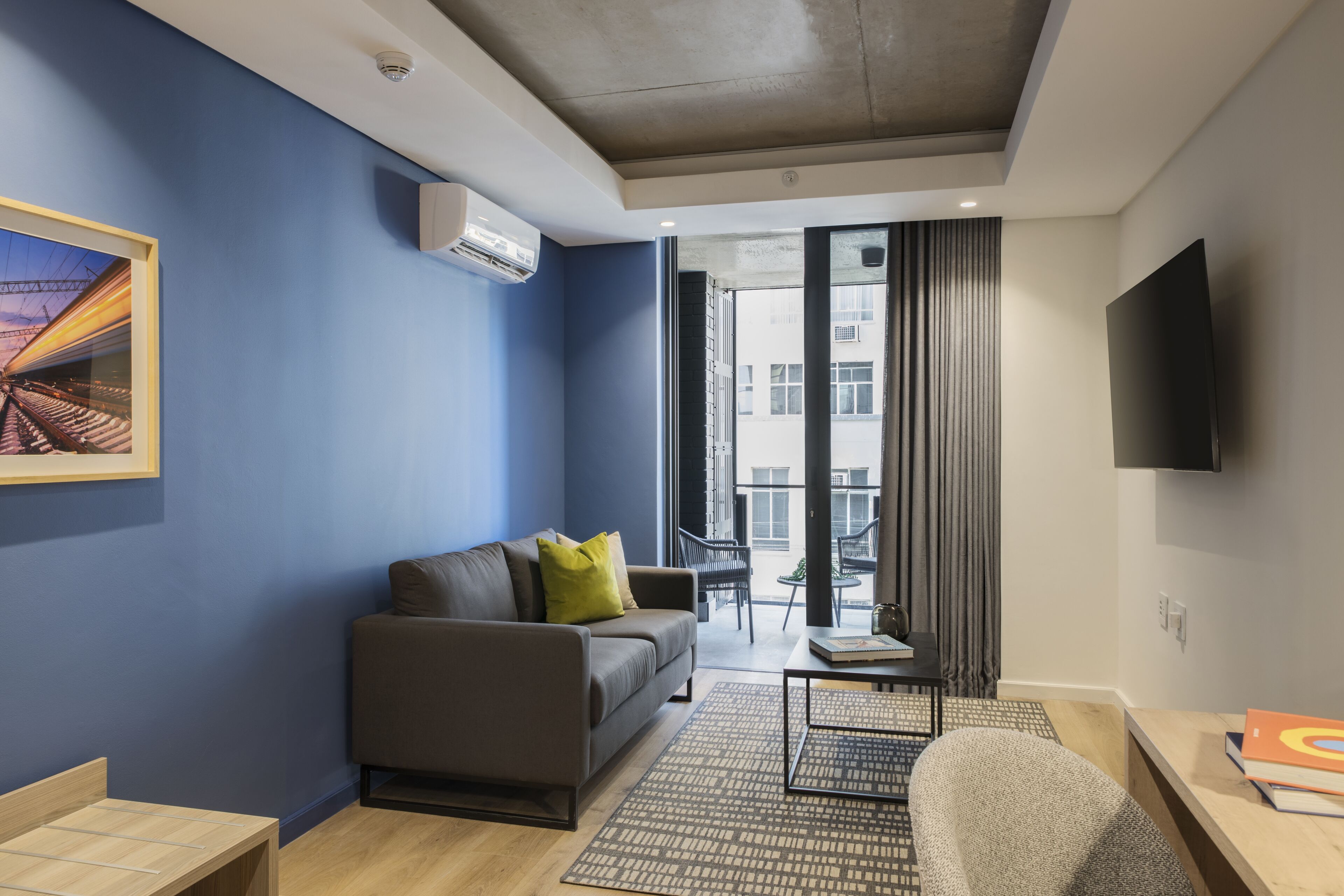 Photo - Home Suite Hotels Station House