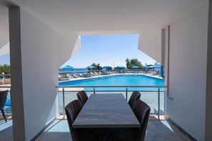 Standard Room, Balcony, Sea View | Egyptian cotton sheets, premium bedding, desk, laptop workspace - ŞAFAK OTEL (Didim)