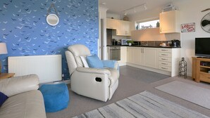 Unclassified image, 4 of 25, button - Dual View - 1 Linden Court (Brixham)