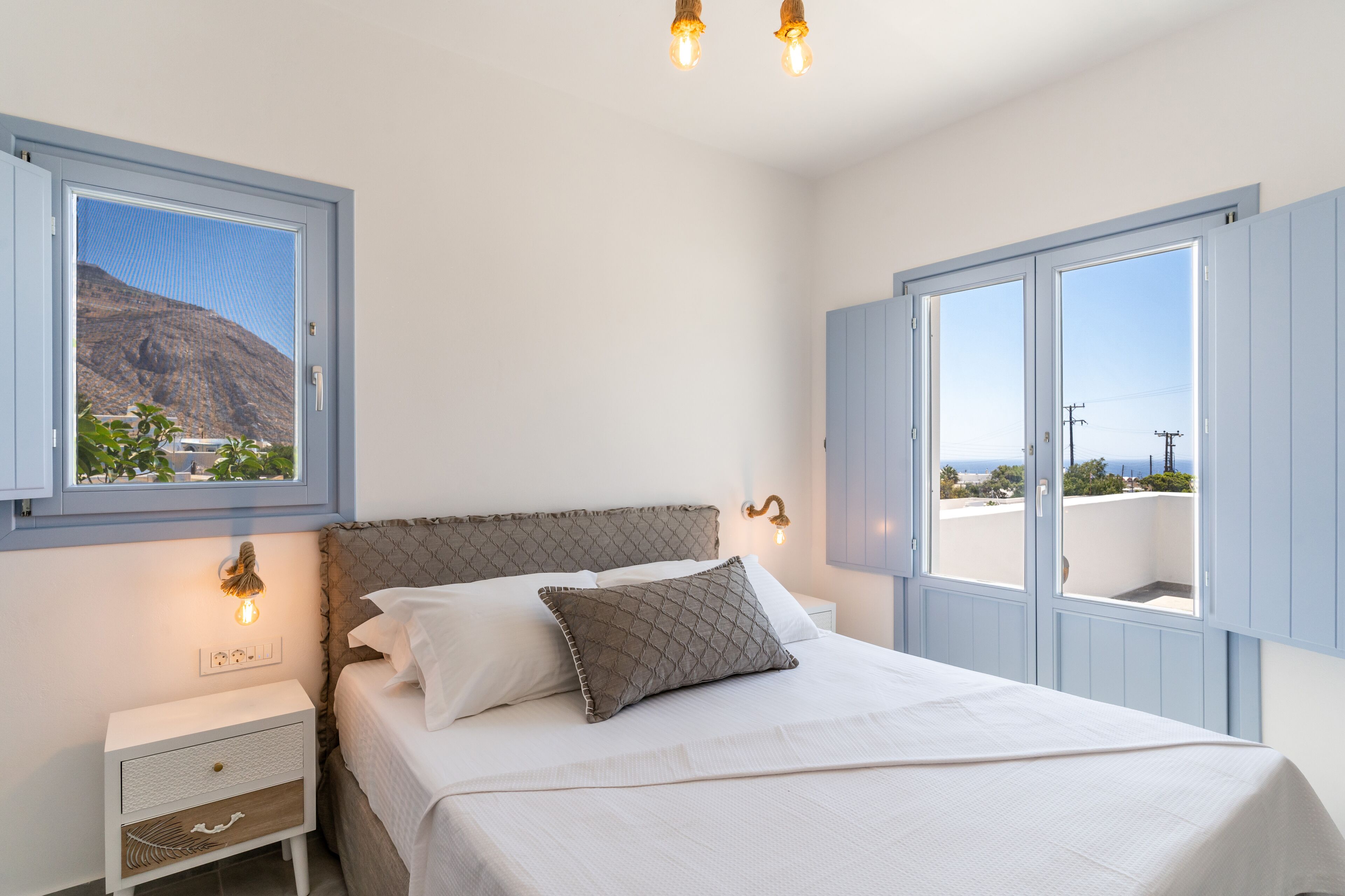 Sea View Suite with Private Hot Tub | 1 bedroom, Egyptian cotton sheets, premium bedding, down comforters