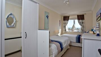 2 bedrooms, free WiFi