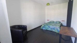 1 bedroom, iron/ironing board, bed sheets
