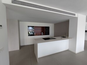 Niet-geclassificeerde afbeelding, 2 van 45, knop