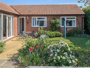 Exterior - 3 bedroom accommodation in Brancaster, near Wells-next-the-Sea (Brancaster, near Wells-next-the-Sea)