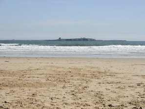 Fishing - 2 bedroom accommodation in North Sunderland, Seahouses (North Sunderland, Seahouses)