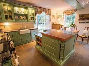 Dishwasher, high chair
