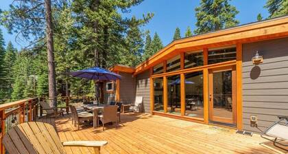 Kindred Tahoe Cabin in Carnelian Bay