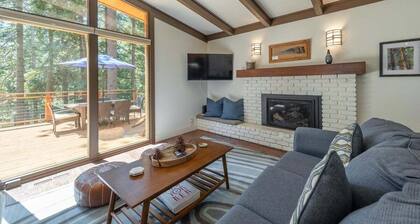 Kindred Tahoe Cabin in Carnelian Bay