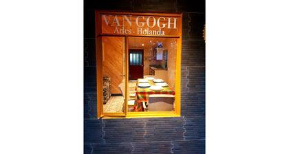 Yukatan Cabins, Van Gogh House, Lake Tota