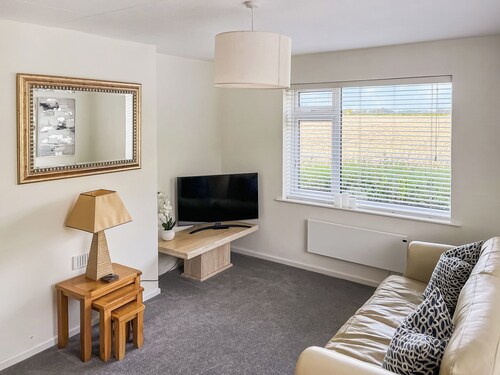 2 bedroom accommodation in Caythorpe, near Nottingham