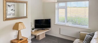 2 bedroom accommodation in Caythorpe, near Nottingham