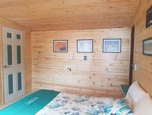 2 bedrooms