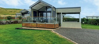 Lake Vyrnwy Luxury Glamping Pod 2