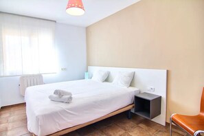 6 bedrooms, desk, iron/ironing board, free WiFi - LOS OLIVOS, GREAT VILLA NEAR THE SEA (Peñíscola)