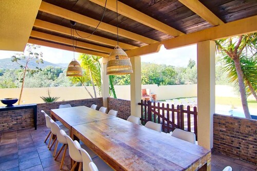 LOS OLIVOS, GREAT VILLA NEAR THE SEA
