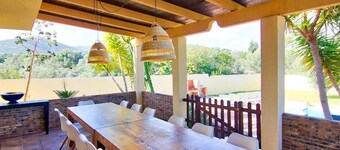 LOS OLIVOS, GREAT VILLA NEAR THE SEA