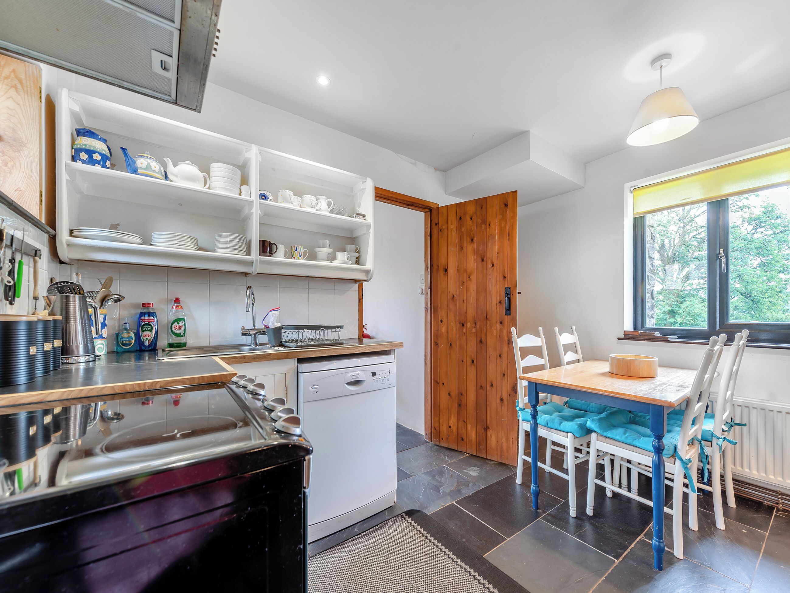 Kitchen/diner | Ty Nant - Cennen Cottages at Blaenllynnant, Gwynfe, Llangadog
