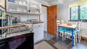 Dishwasher, highchair