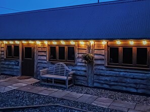 Exterior - Badgers Den - UK32084 (Westbrook)