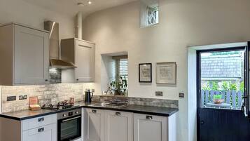 Dishwasher, freezer