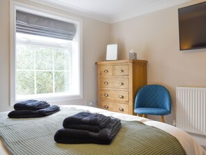 2 quartos, Wi-Fi de cortesia, roupa de cama