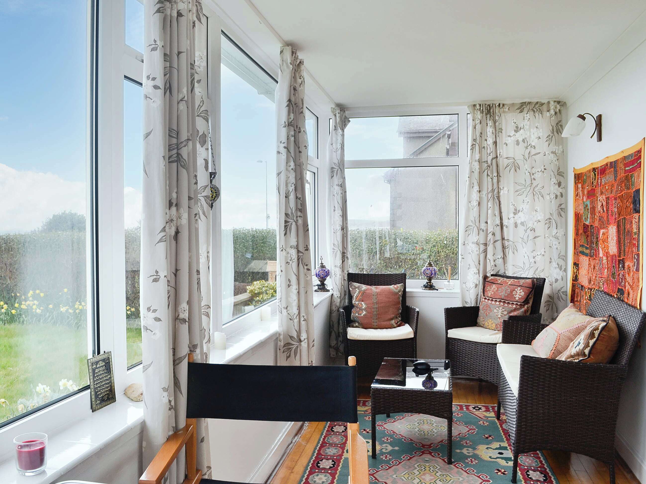 Télévision, cheminée