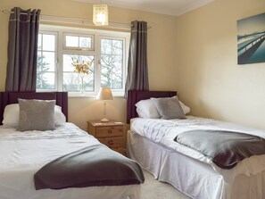 5 chambres, Wi-Fi gratuit, draps fournis