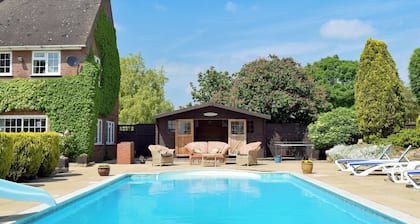 5 chambres Ă coucher Ă Abbots Salford, near Stratford-upon-Avon