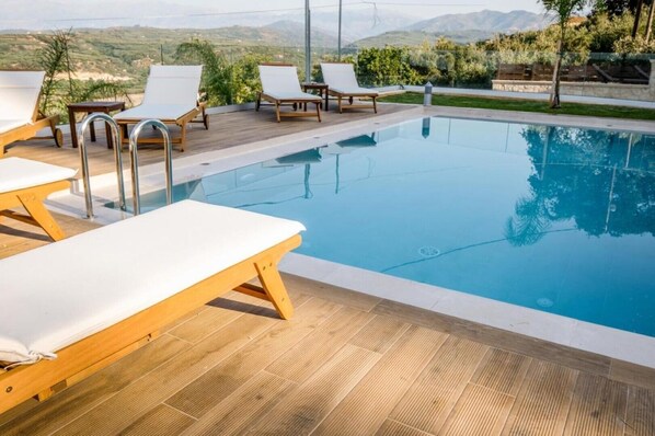 Alberca al aire libre 