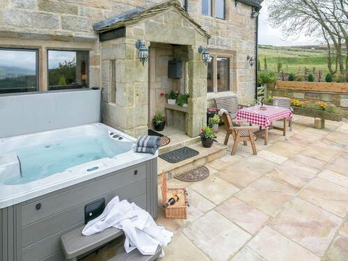 Commons Farm Cottage