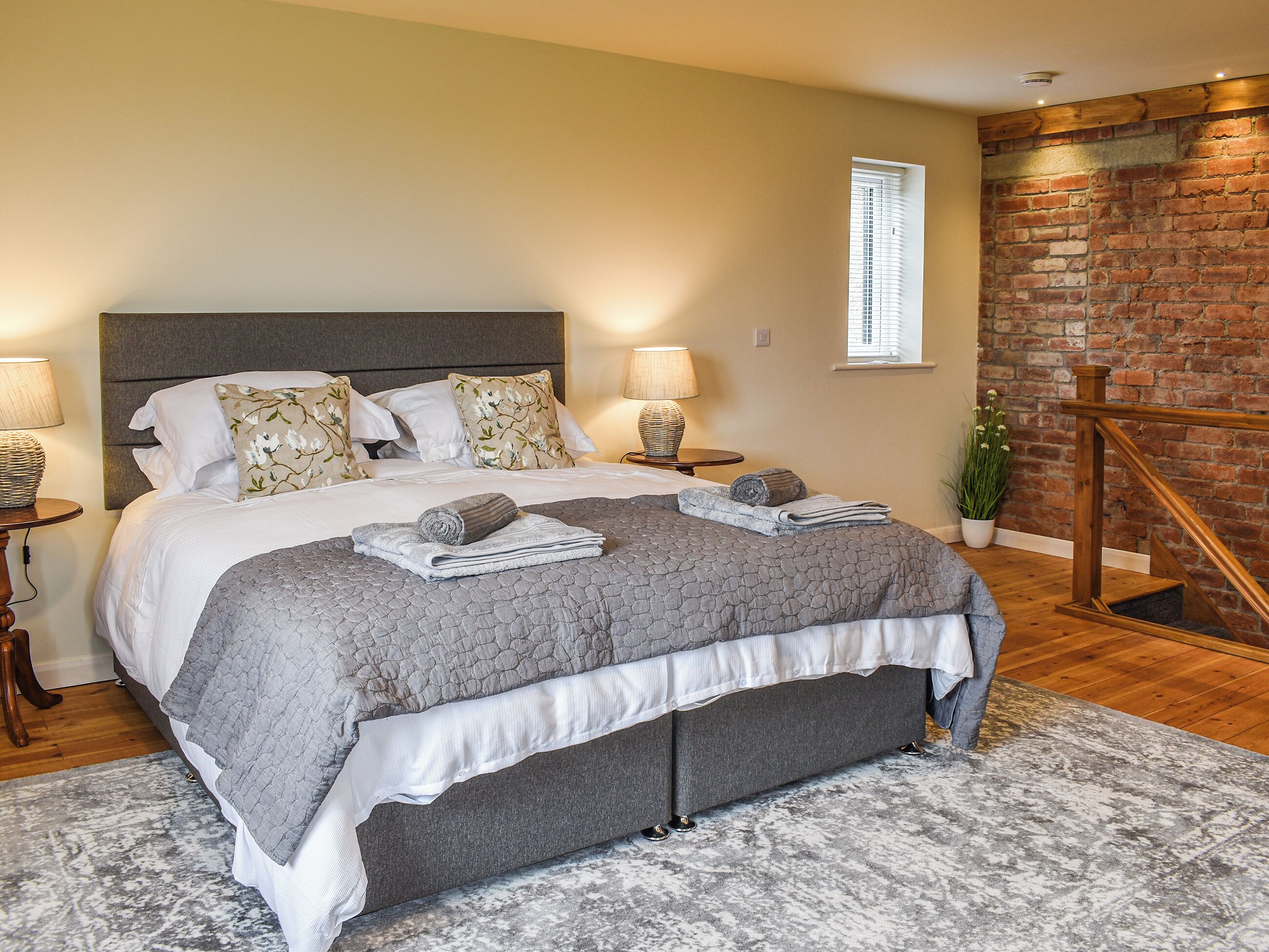 2 chambres, accès au Wi-Fi (inclus), literie fournie