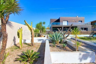 CASA DEL SOL, LUXURY AND RELAX BY THE SEA