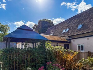 Exterior - The Old Kitchen -UK32062 (Burwarton, near Bridgnorth)