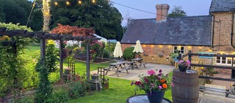 The Old Kitchen -UK32062