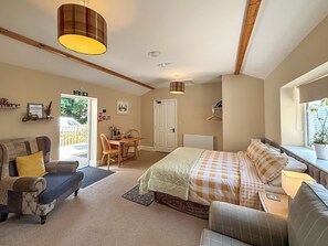 Unclassified image, 4 of 27, button - The Old Kitchen -UK32062 (Burwarton, near Bridgnorth)