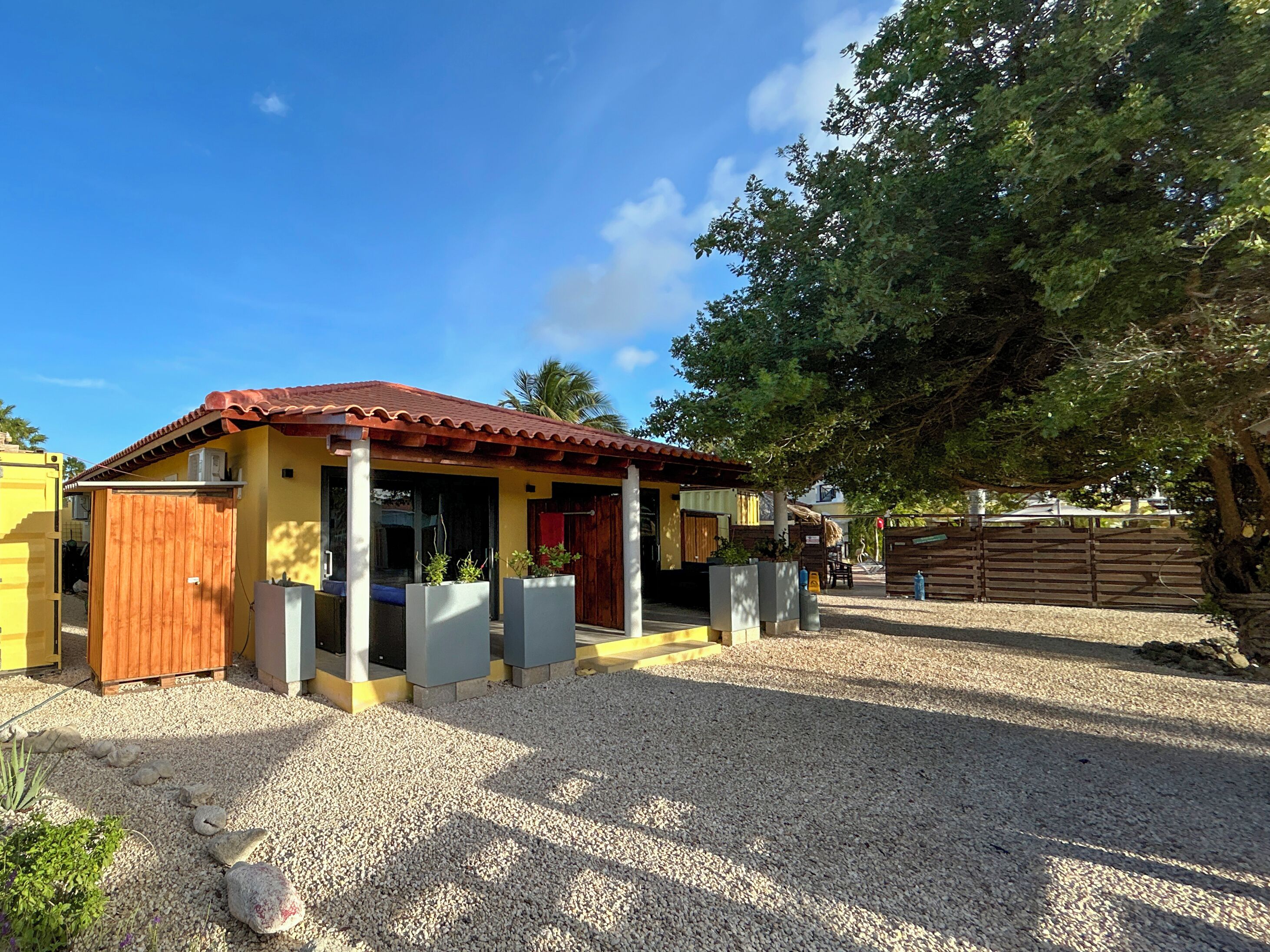 1 bedroom, premium bedding, memory-foam beds, in-room safe