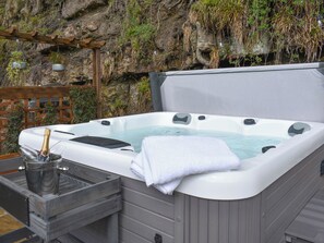 Outdoor spabad
