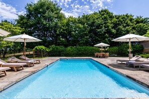 Beheizter Pool