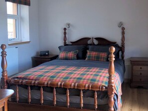 3 Schlafzimmer, kostenloses WLAN, Bettwäsche, Rollstuhlgeeignet