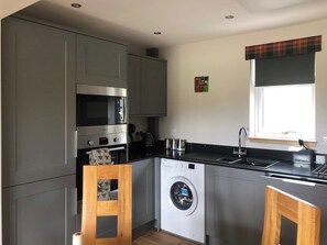 Geschirrspüler, Hochstuhl