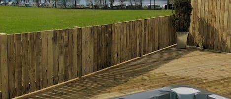 Baignoire à remous extérieure