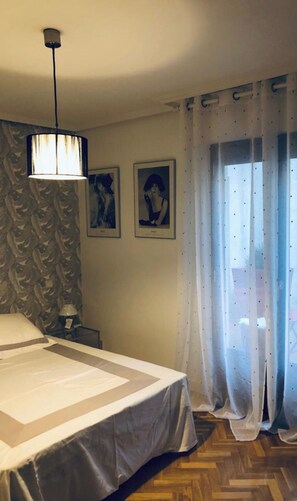 2 bedrooms, WiFi - Boutique Apartment (Segovia)